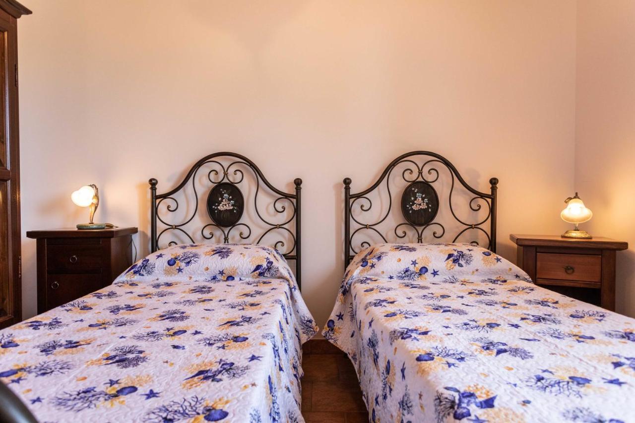 Villa Antonietta Alliste Bagian luar foto