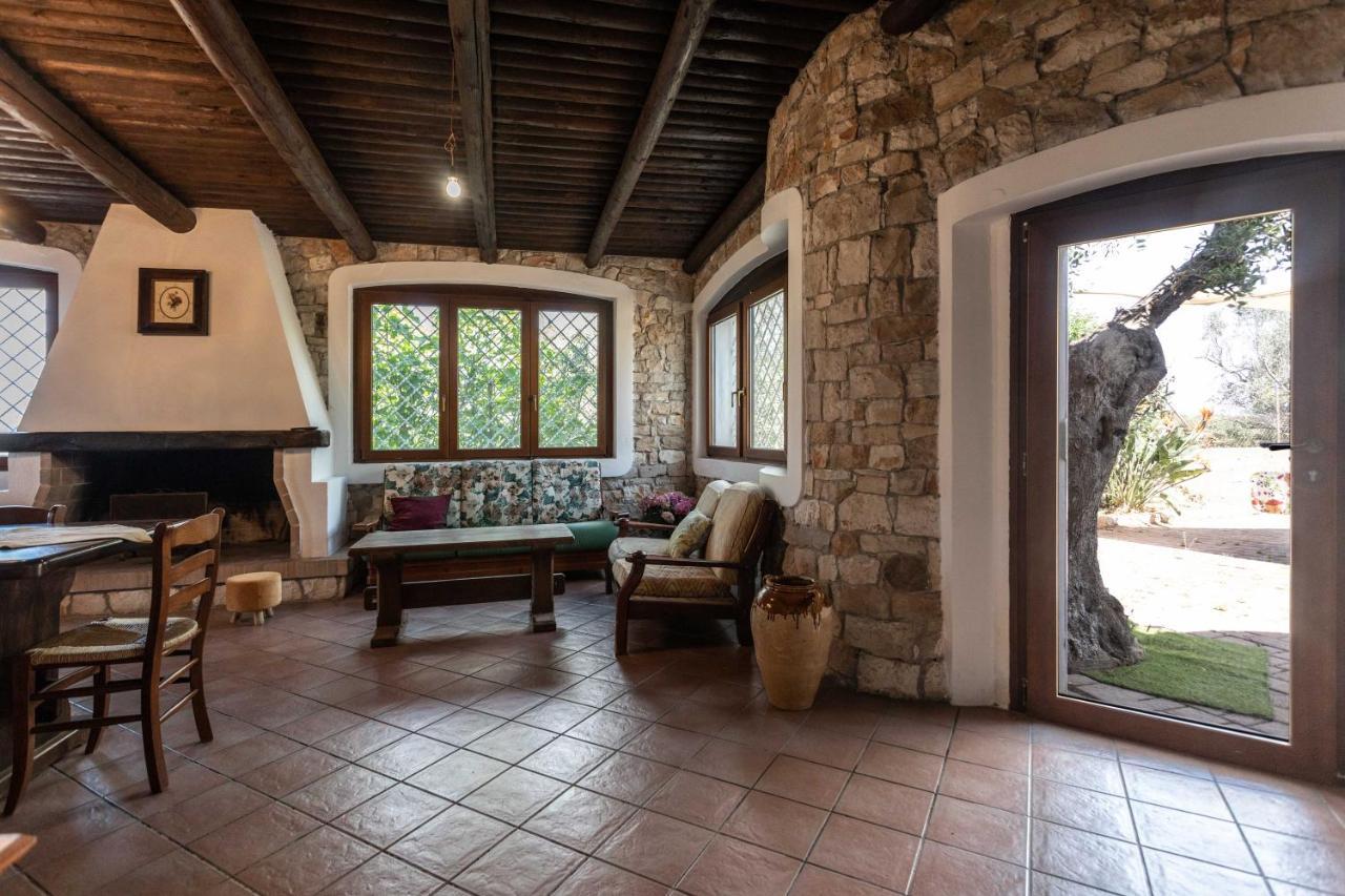 Villa Antonietta Alliste Bagian luar foto