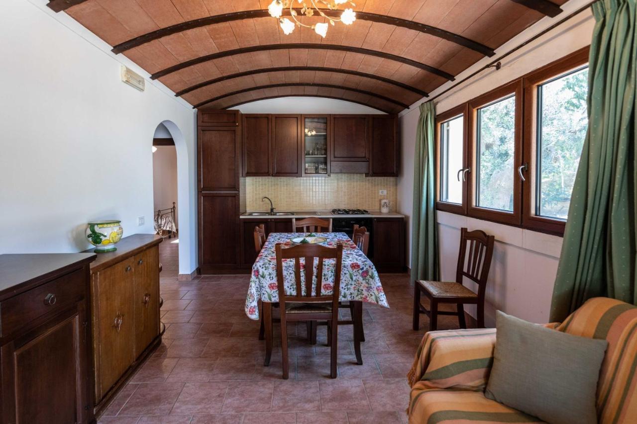 Villa Antonietta Alliste Bagian luar foto